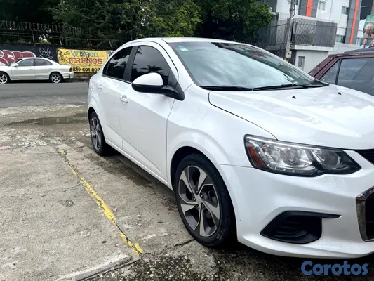 2018 Chevrolet Sonic — foto 5 / 8