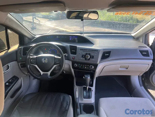 2012 Honda Civic — foto 7 / 16