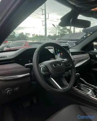 2024 Jeep Commander — foto 4 / 10