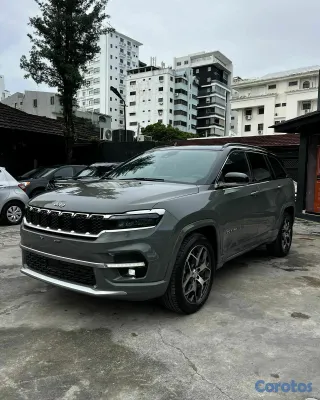 2024 Jeep Commander — foto 7 / 10