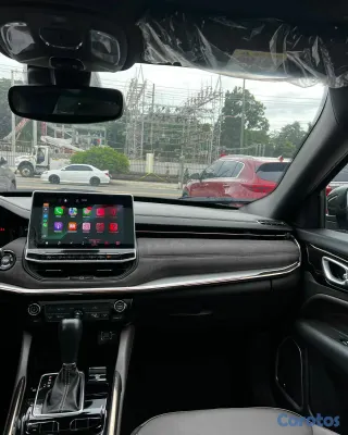 2024 Jeep Commander — foto 8 / 10
