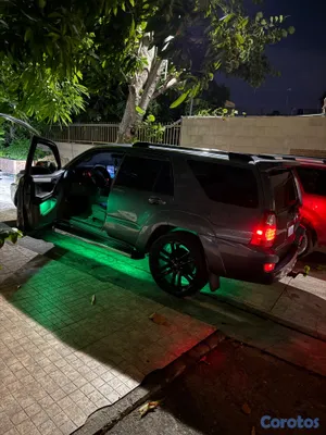 2004 Toyota 4 Runner — foto 2 / 9