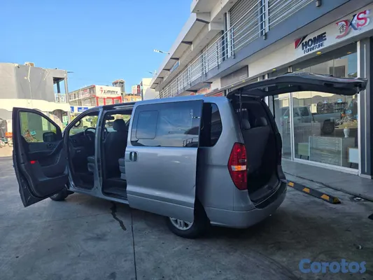 2021 Hyundai Grand Starex — foto 5 / 19