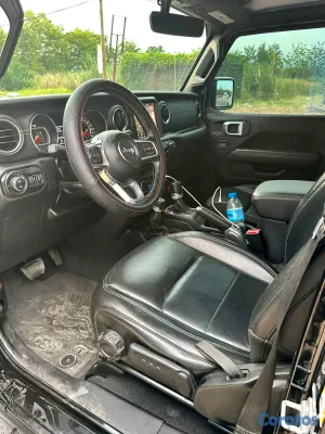 2022 Jeep Gladiator — foto 7 / 11