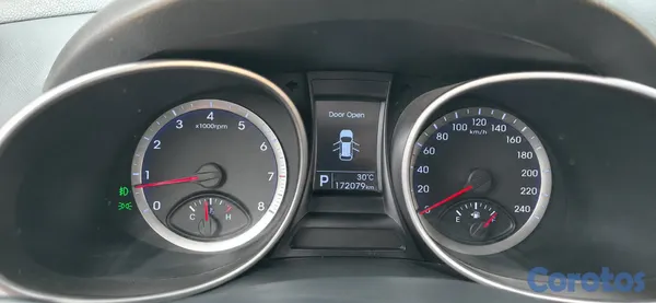 2014 Hyundai Santa Fe — foto 2 / 7