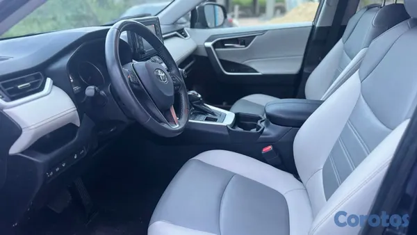 2021 Toyota Rav-4 — foto 7 / 8