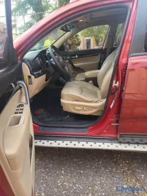 2011 Kia Sorento — foto 6 / 12