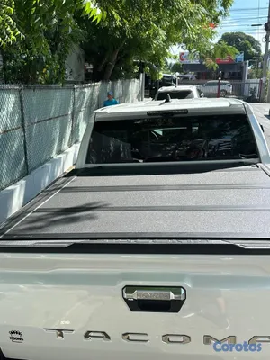 2025 Toyota Tacoma — foto 3 / 6