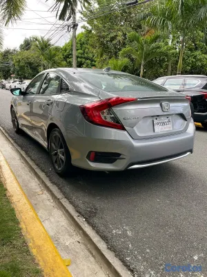 2020 Honda Civic — foto 9 / 9