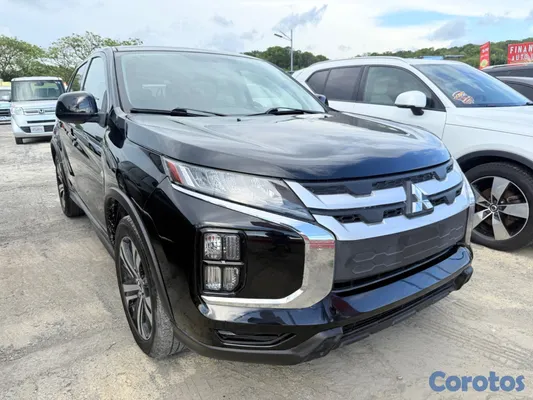 2020 Mitsubishi Outlander — foto 4 / 11