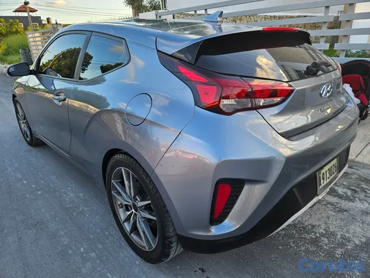 2019 Hyundai Veloster 2019, versión base, motor 2.0 nat — foto 4 / 11