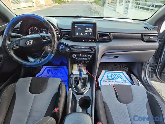 2019 Hyundai Veloster 2019, versión base, motor 2.0 nat — foto 6 / 11