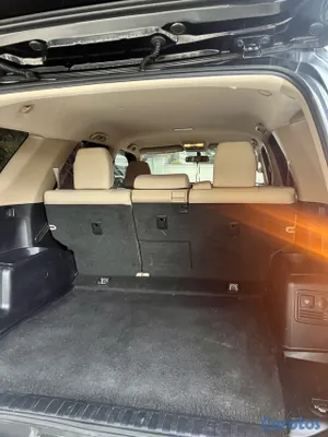 2018 Toyota 4 Runner — foto 7 / 13
