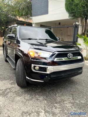 2018 Toyota 4 Runner — foto 10 / 13