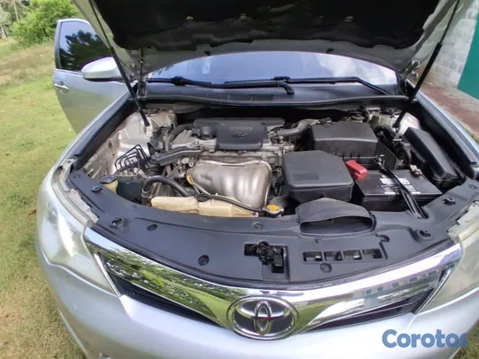 2013 Toyota Camry — foto 7 / 14