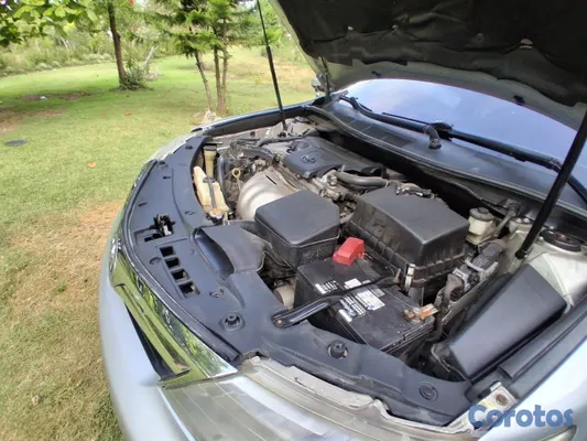 2013 Toyota Camry — foto 8 / 14