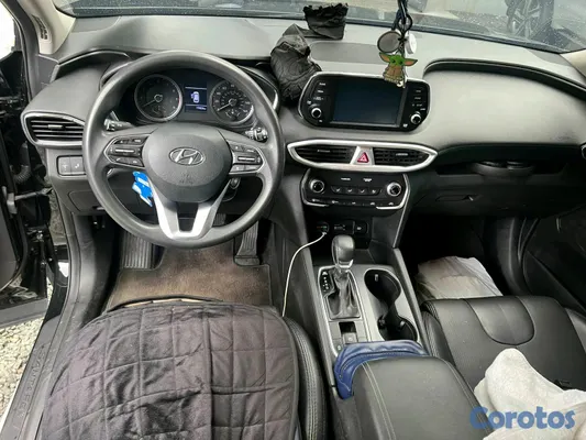 2019 Hyundai Santa Fe — foto 3 / 7
