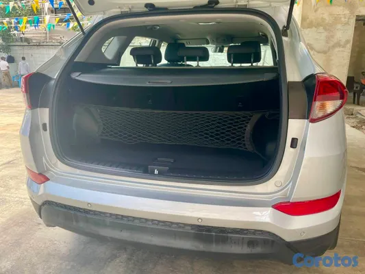 2018 Hyundai Tucson — foto 2 / 11