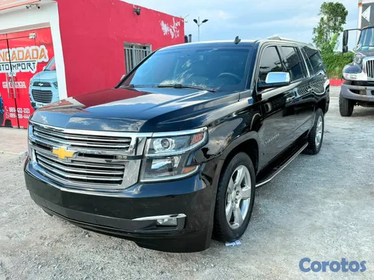2015 Chevrolet Suburban — foto 8 / 8
