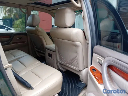 2001 Toyota Land Cruiser — foto 7 / 14