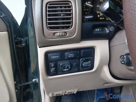 2001 Toyota Land Cruiser — foto 13 / 14