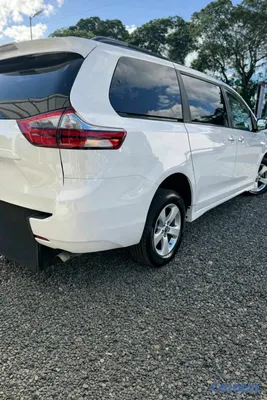2020 Toyota Sienna — foto 6 / 15