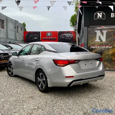 2021 Nissan Sentra — foto 4 / 20