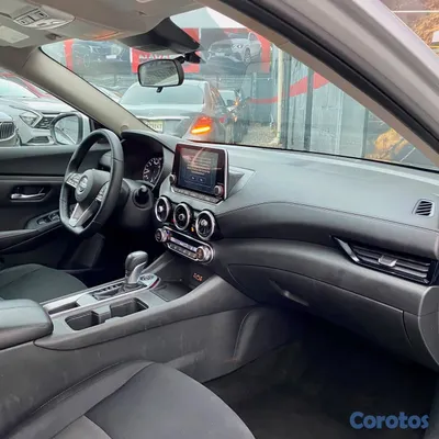 2021 Nissan Sentra — foto 17 / 20