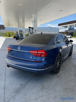 2016 Volkswagen Passat — foto 10 / 11