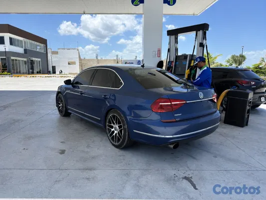 2016 Volkswagen Passat — foto 11 / 11