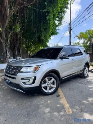 2017 Ford Explorer — foto 2 / 12