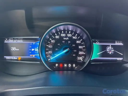 2017 Ford Explorer — foto 3 / 12