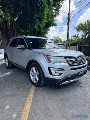 2017 Ford Explorer — foto 12 / 12