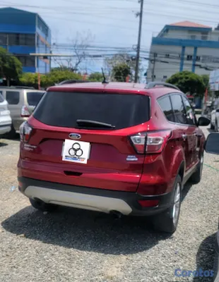 2018 Ford Escape — foto 3 / 10