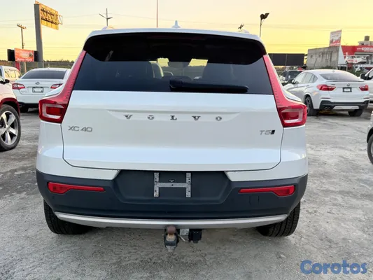 2021 Volvo Otro — foto 6 / 9