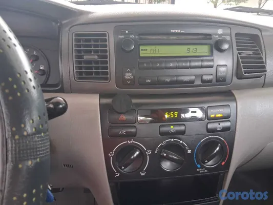 2008 Toyota Corolla — foto 4 / 6