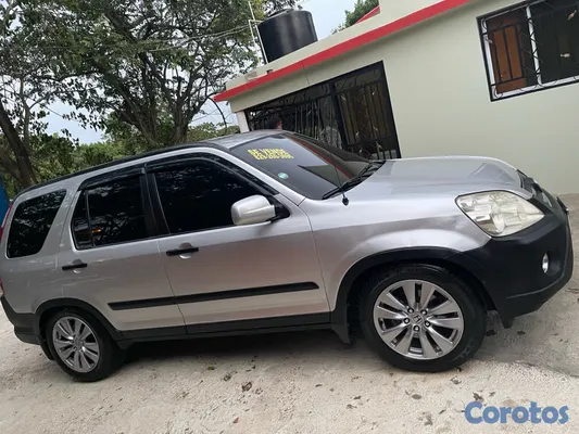 2005 Honda Crv — foto 3 / 9