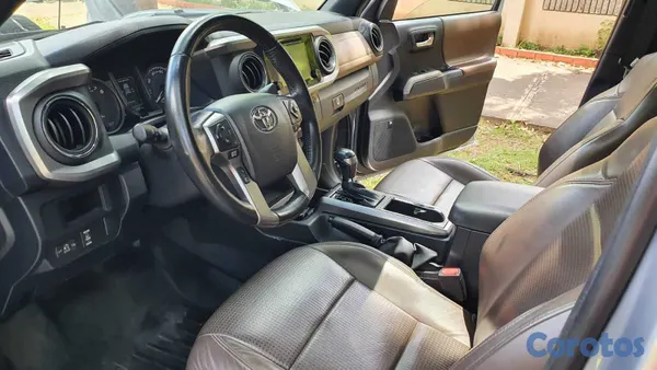 2016 Toyota Tacoma — foto 10 / 11