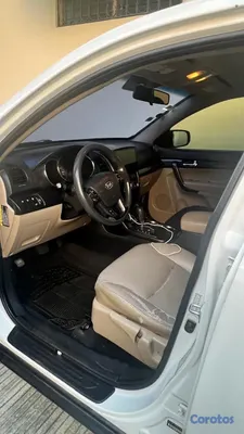 2011 Kia Sorento — foto 7 / 9