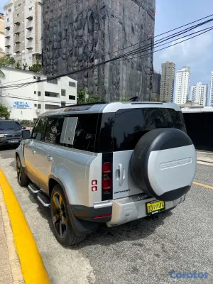 2020 Land Rover Defender — foto 5 / 11