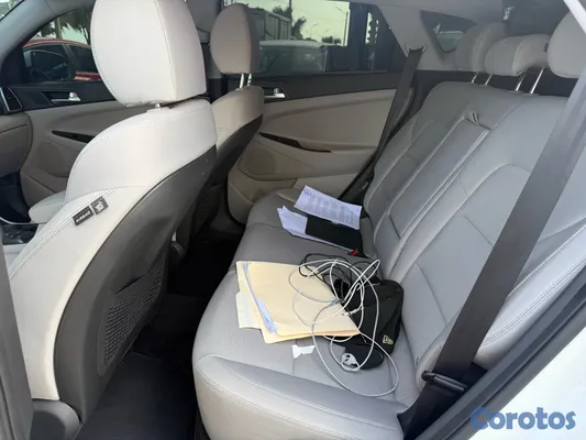 2020 Hyundai Tucson — foto 8 / 10