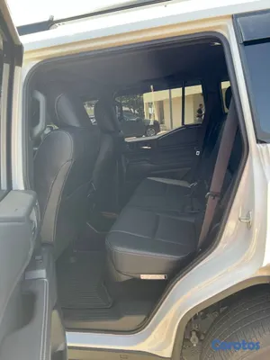 2024 Toyota Land Cruiser Prado — foto 8 / 11