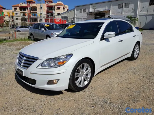 2010 Hyundai Genesis — foto 2 / 10