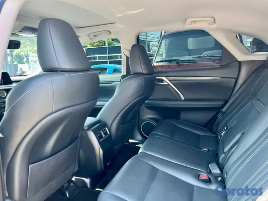 2022 Lexus Rx — foto 2 / 10
