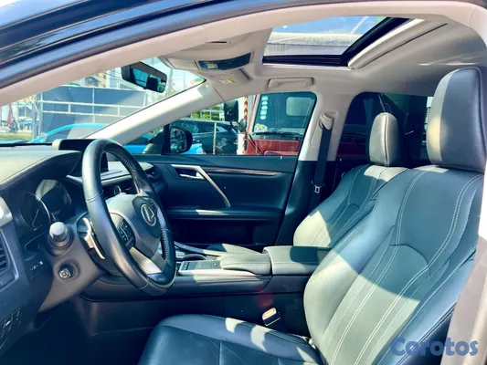 2022 Lexus Rx — foto 4 / 10