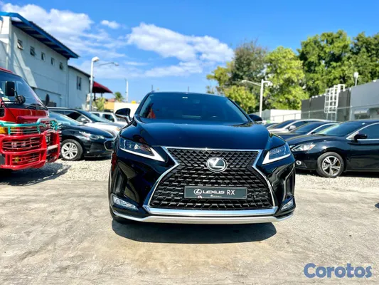 2022 Lexus Rx — foto 10 / 10
