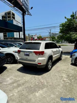 2012 Jeep Grand Cherokee — foto 8 / 10