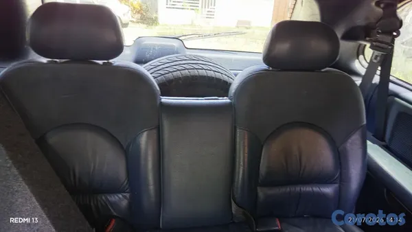 2001 Chrysler Town & Country