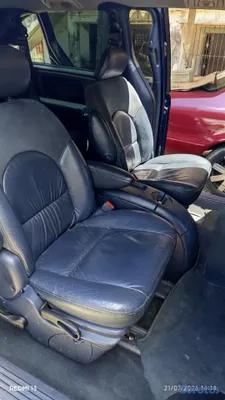 2001 Chrysler Town & Country — foto 4 / 14