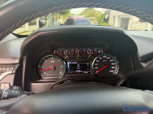 2017 Chevrolet Tahoe — foto 2 / 10